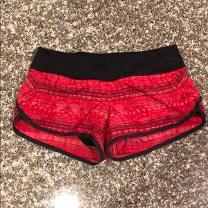 Lululemon Speed Shorts Make Davie Run Crazy Sz 4